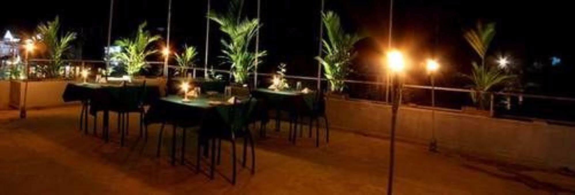 Hotel Ella Rock House Exterior foto